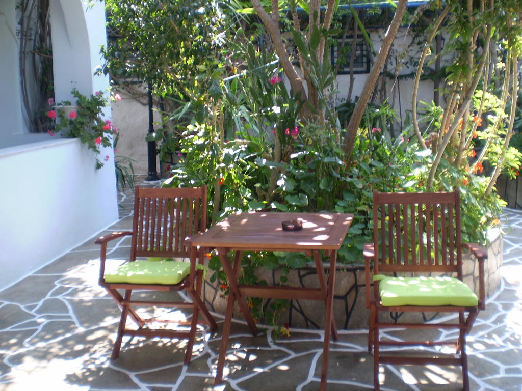 Galini Pension Chora Exterior foto