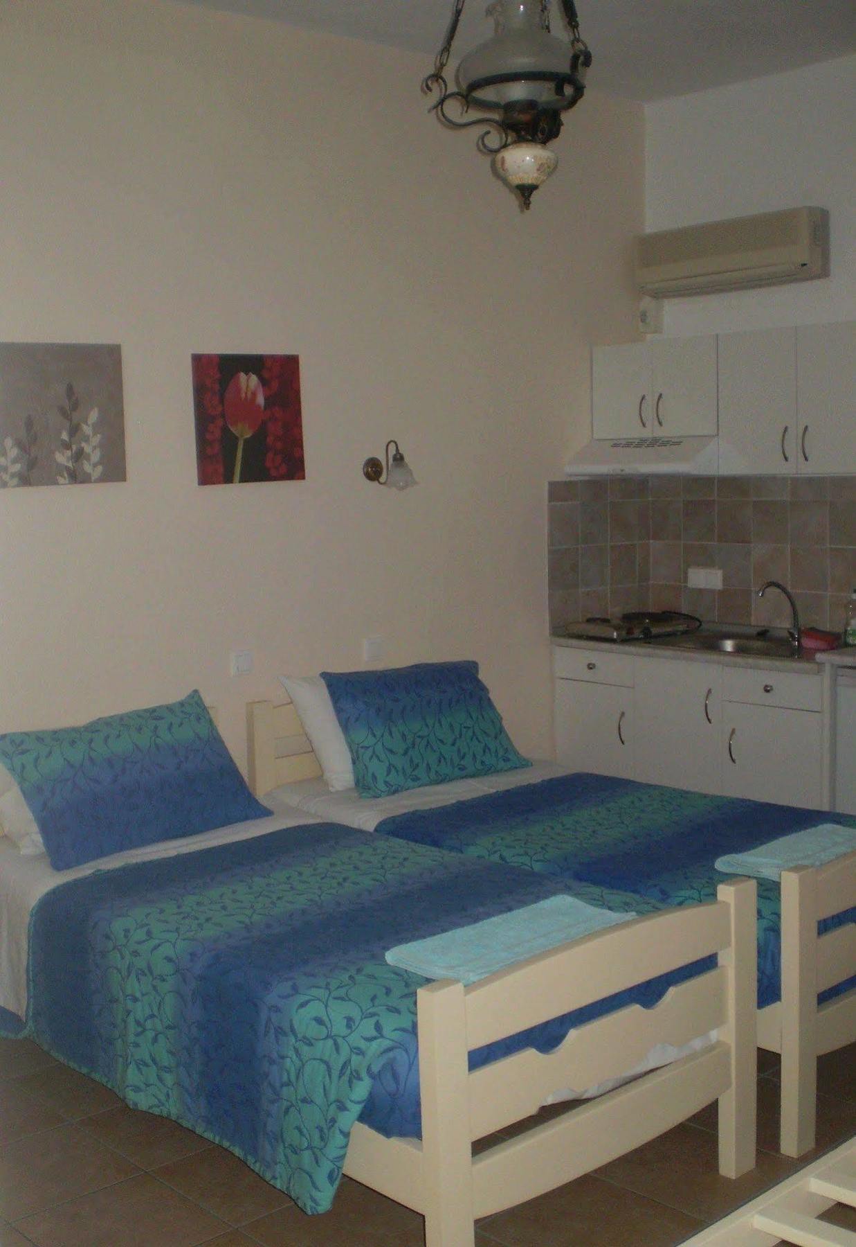 Galini Pension Chora Exterior foto